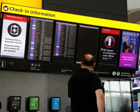 Serious Flight Disruptions Reported Across European Airports After Technical Issue Affecting Boarding Services